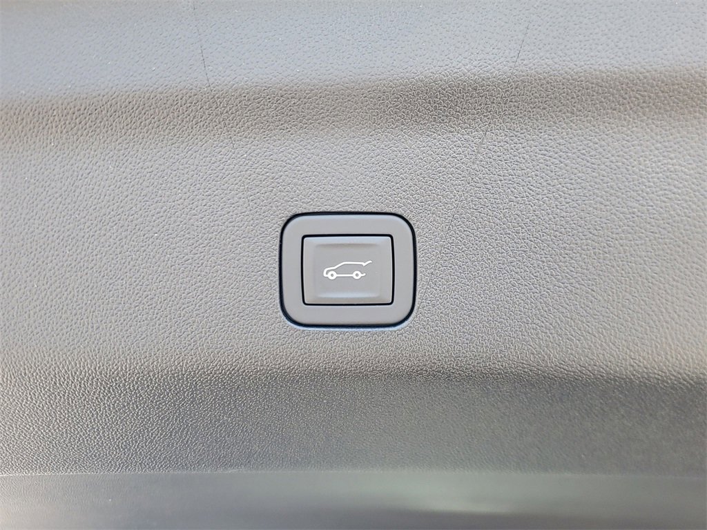 New 2026 Chevrolet Tahoe Premier image 8