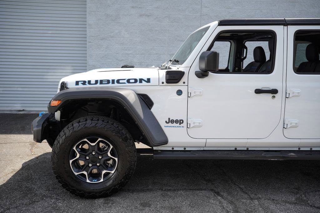 Used 2023 Jeep Wrangler Unlimited Rubicon 4xe w/ Cold Weather Group AWD/4WD image 11