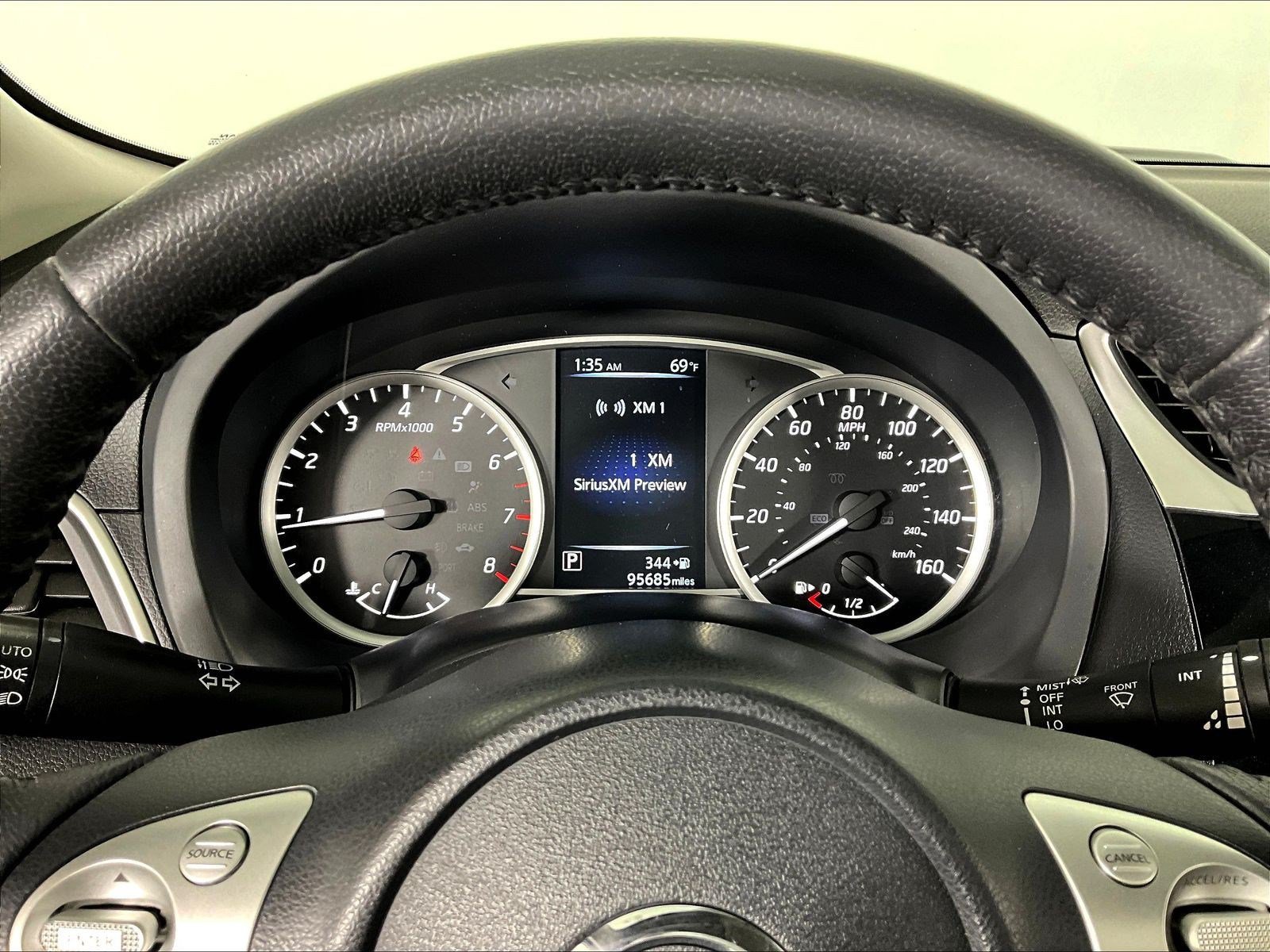Used 2016 Nissan Sentra SV w/ Style Package FWD image 11