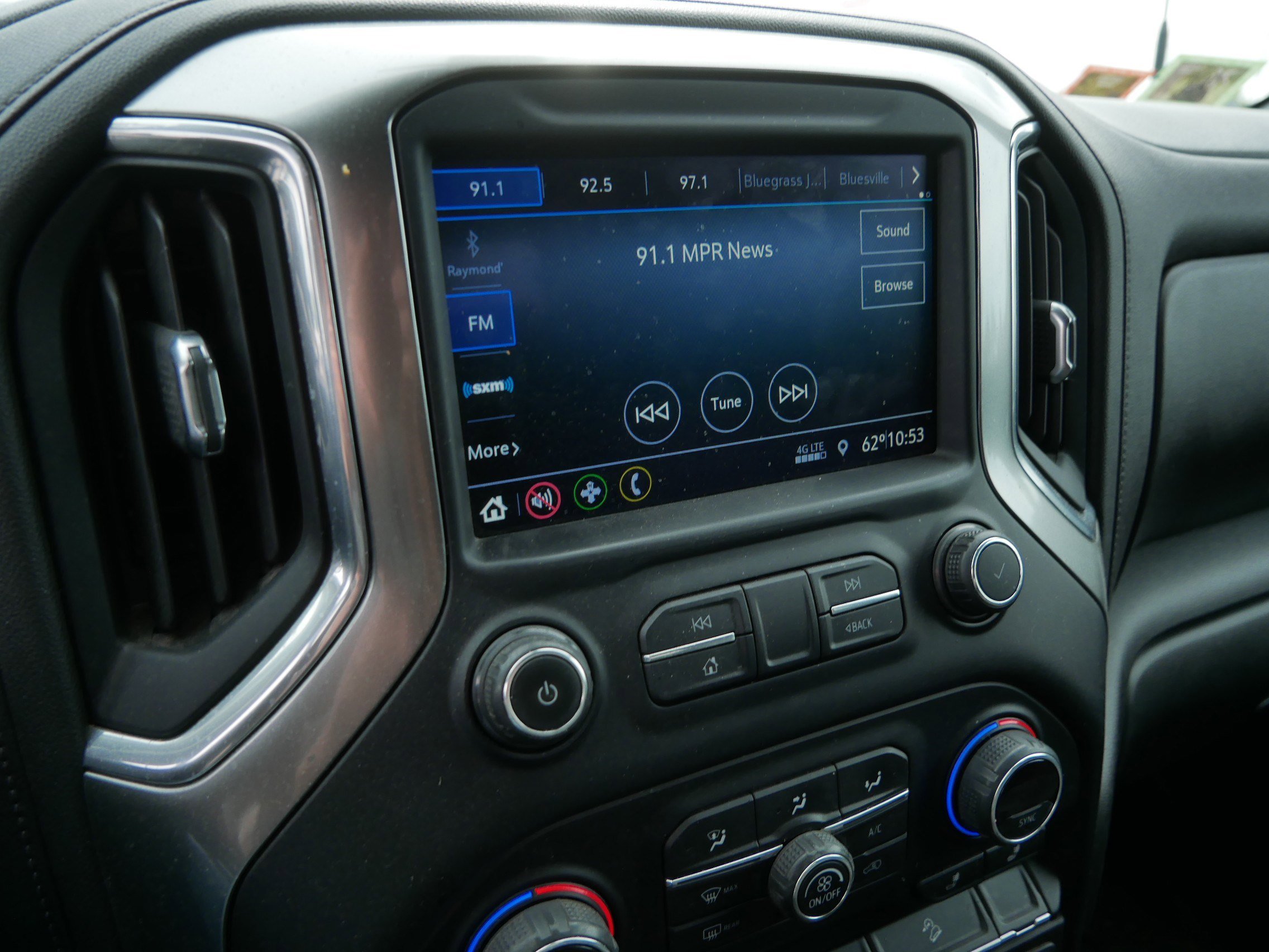 Used 2021 Chevrolet Silverado 2500 LT w/ All Star Edition image 30