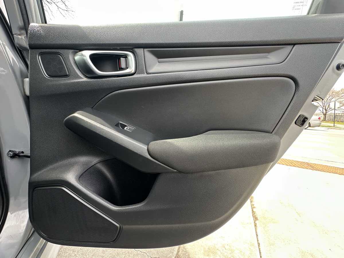 Used 2025 Honda Civic Sport image 34