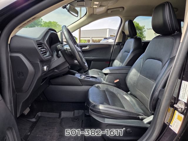Used 2020 Ford Escape Titanium AWD/4WD image 9