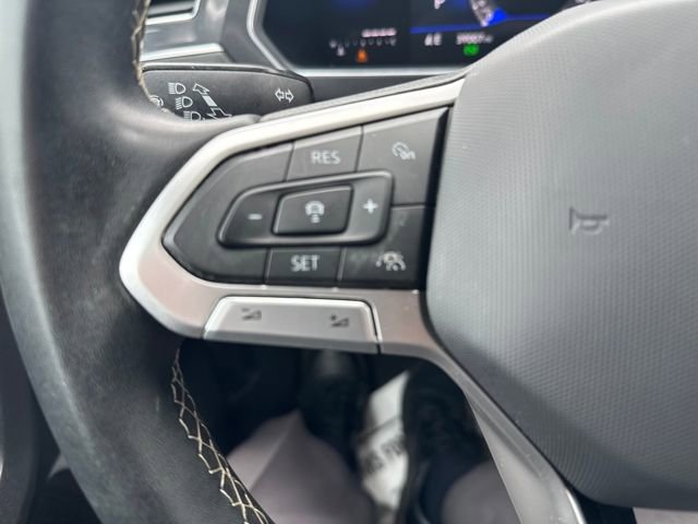 Certified 2023 Volkswagen Tiguan SE w/ Panoramic Sunroof Package image 20