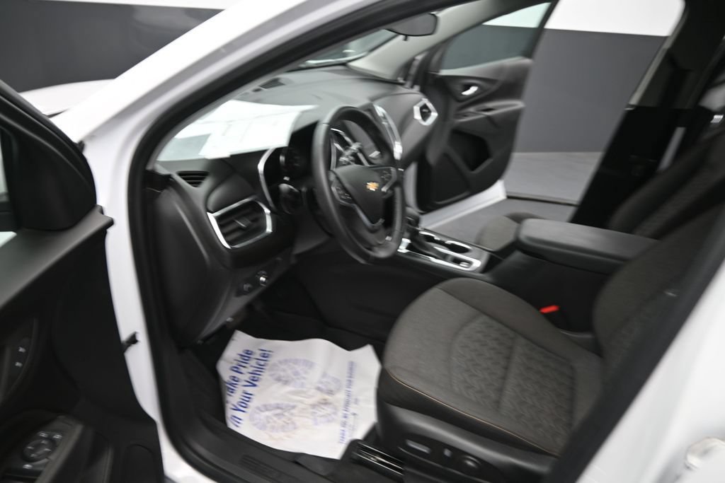 Used 2022 Chevrolet Equinox LT FWD image 17