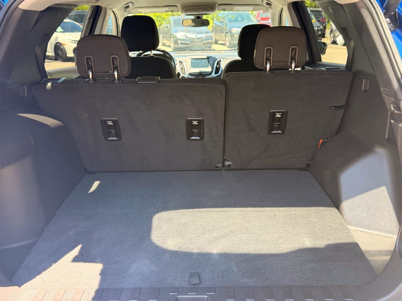 Used 2019 Chevrolet Equinox LT AWD/4WD image 19