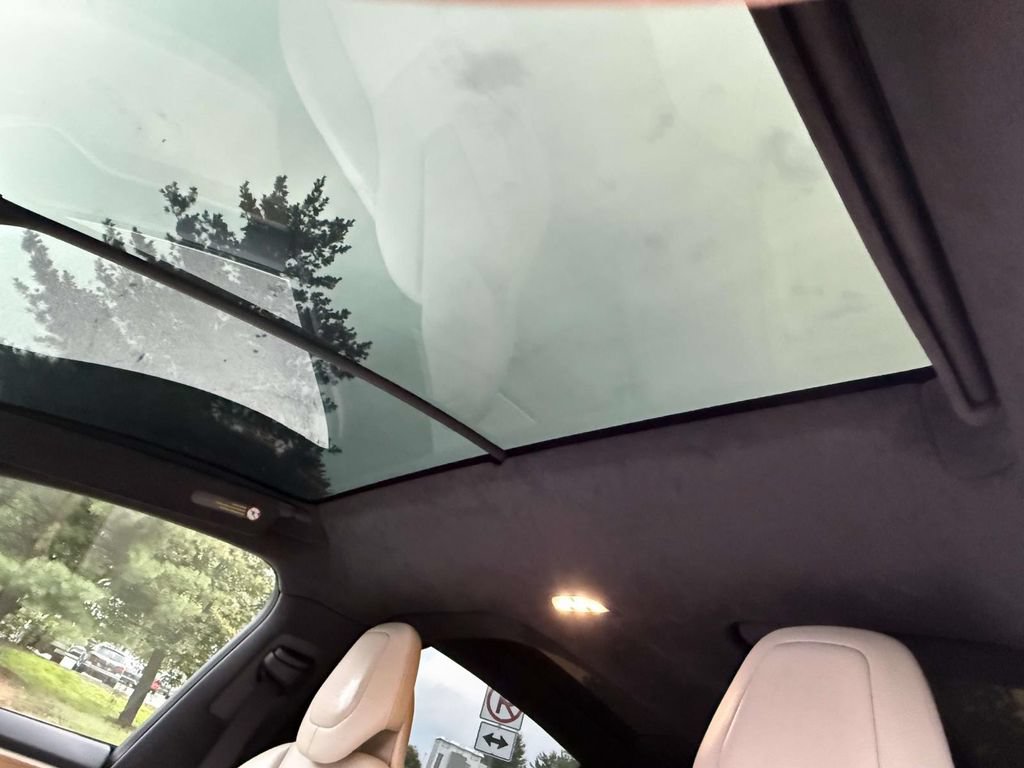 Used 2019 Tesla Model X Long Range AWD/4WD image 18
