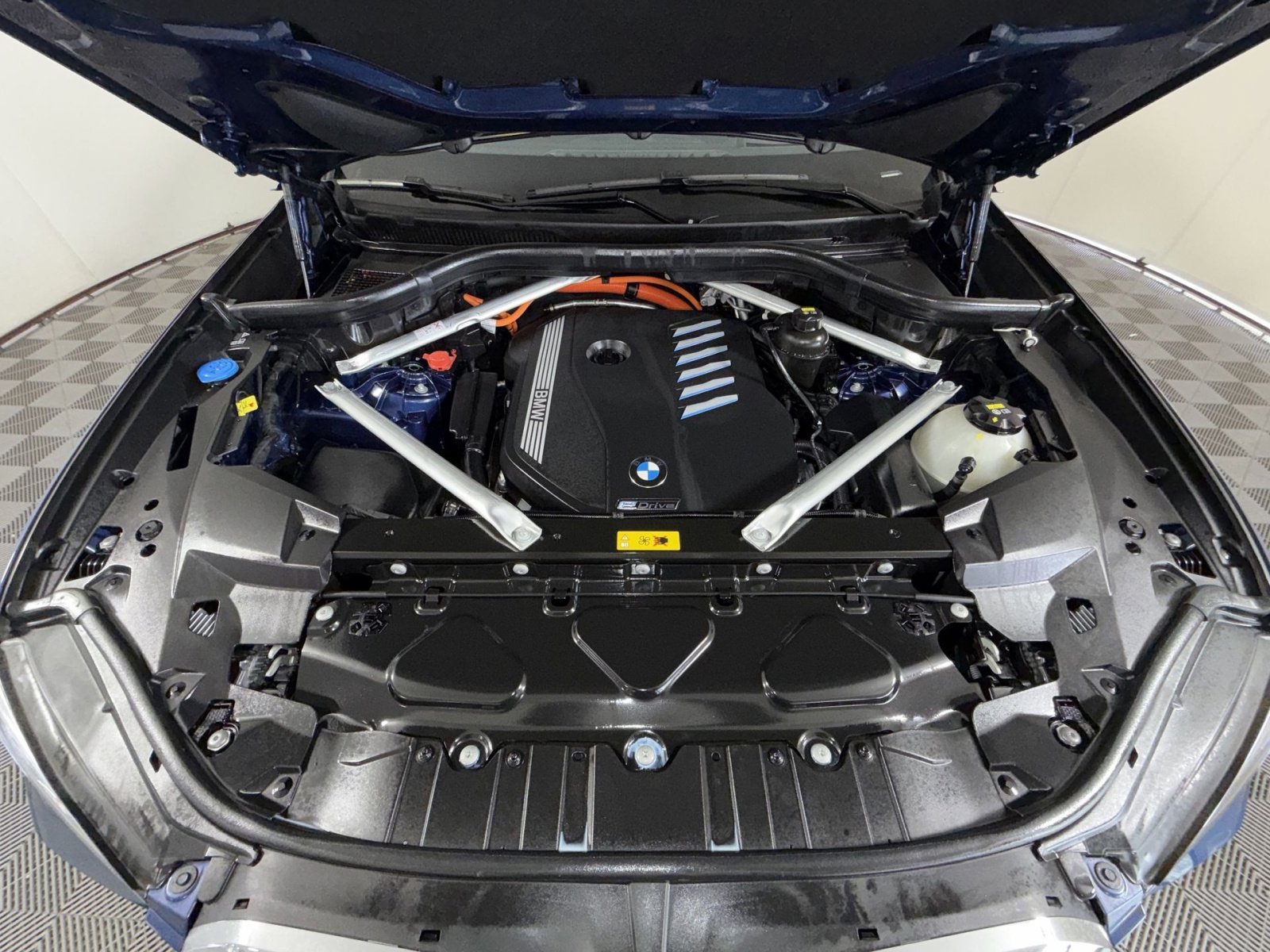 Used 2023 BMW X5 xDrive45e w/ M Sport Package image 28