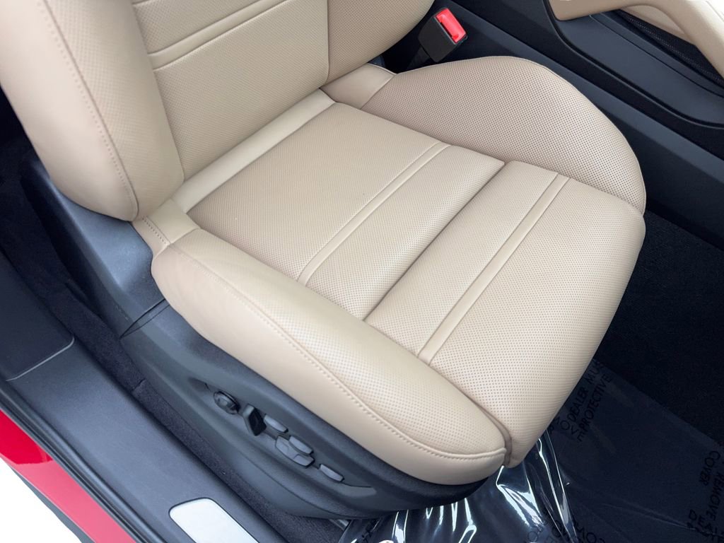 Used 2026 Porsche Cayenne Coupe AWD/4WD image 46