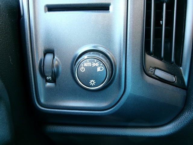 Used 2015 Chevrolet Silverado 1500 W/T RWD image 16