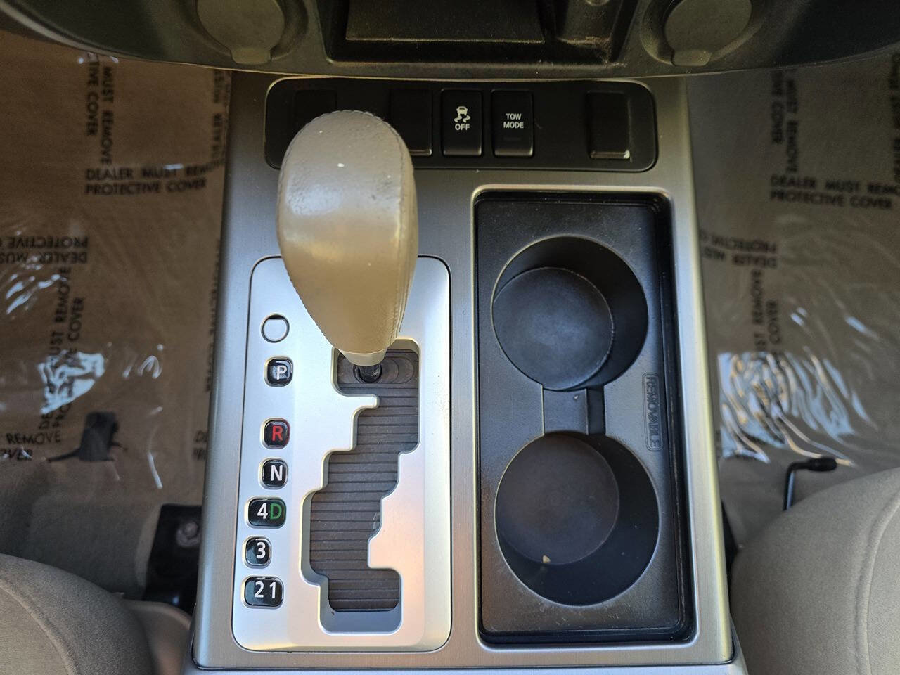 Used 2012 Nissan Armada SV image 31