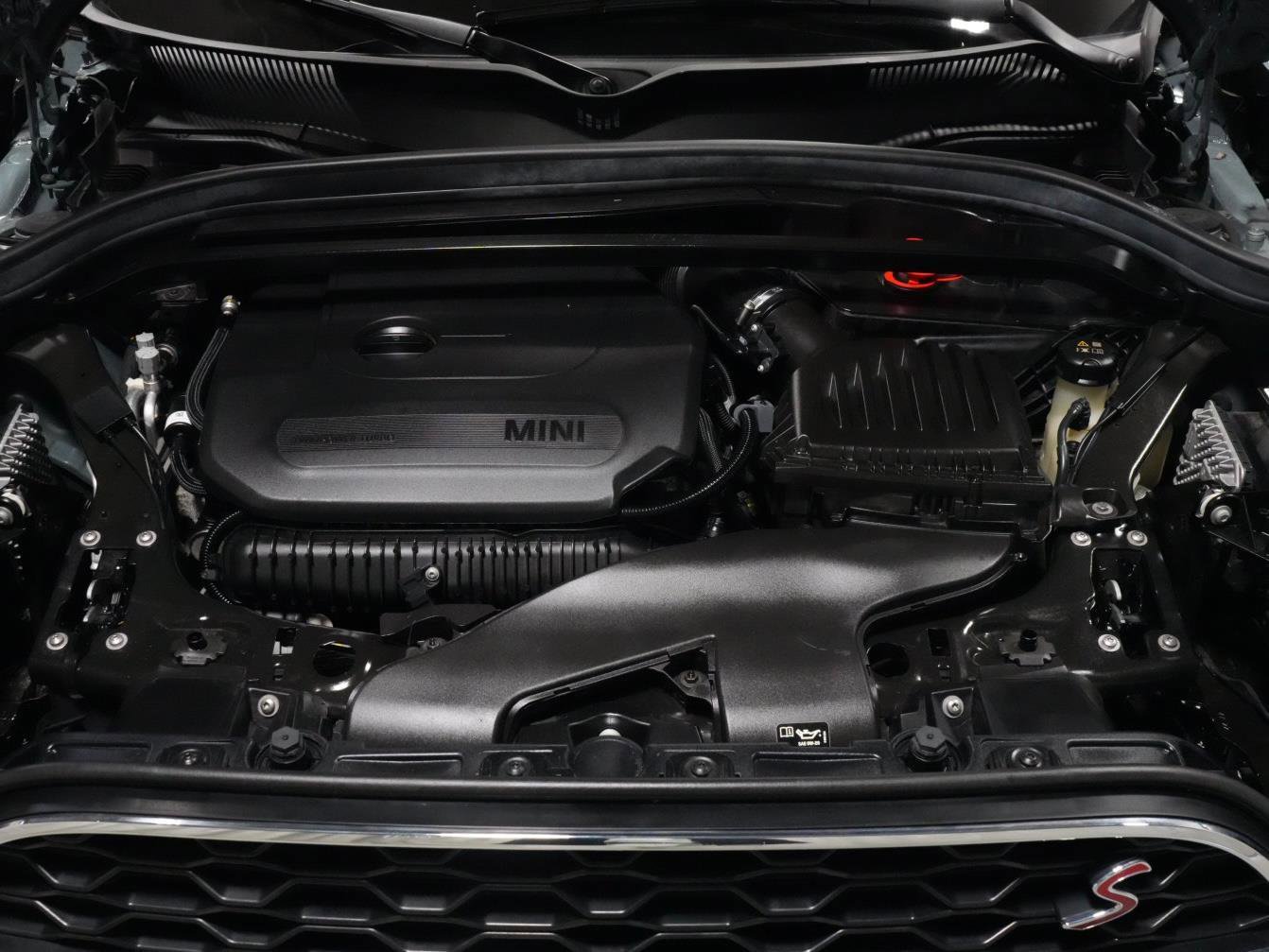 Certified 2023 MINI Cooper Countryman S w/ Signature Upholstery Package image 28