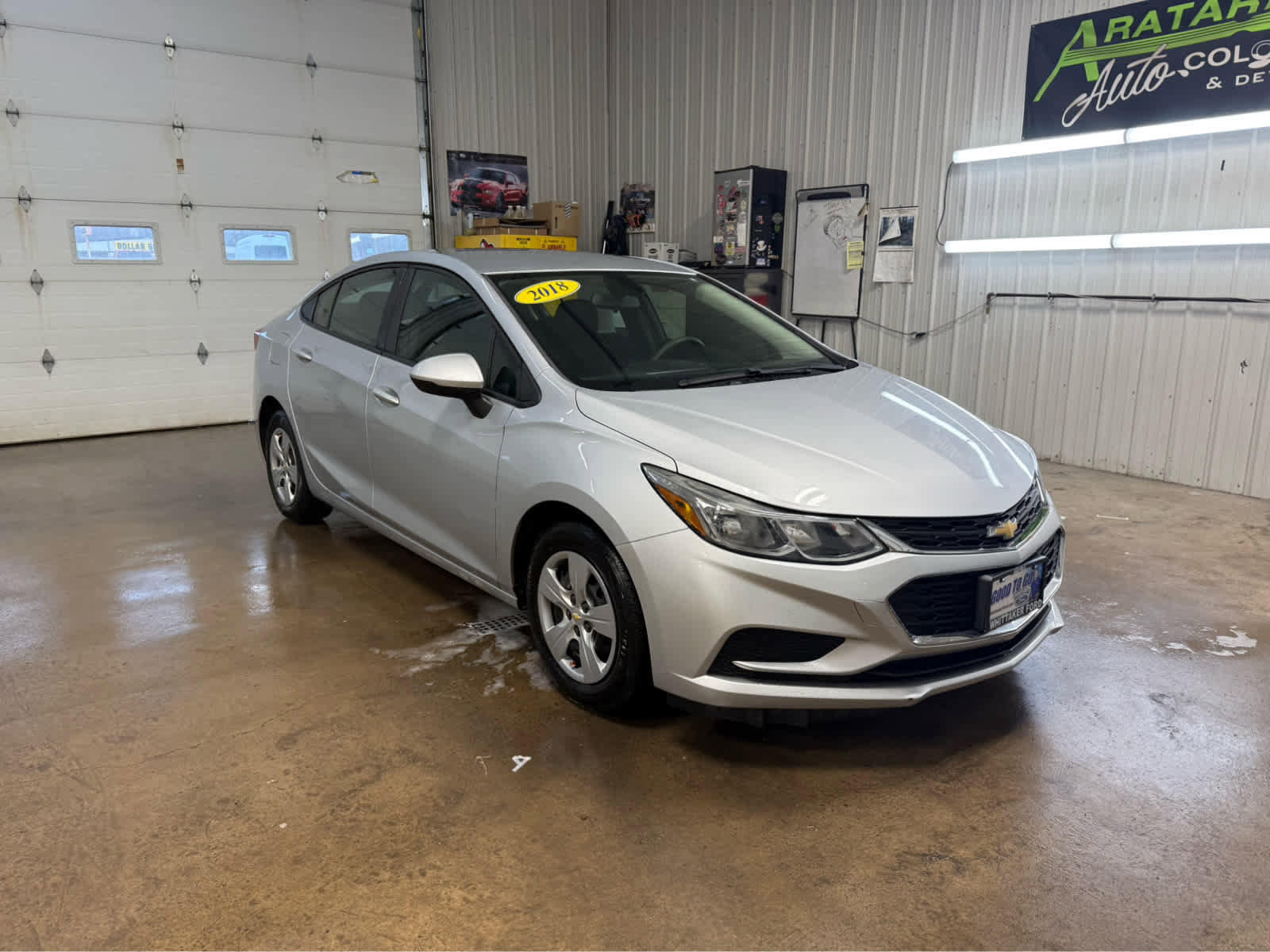 Used 2018 Chevrolet Cruze LS image 2