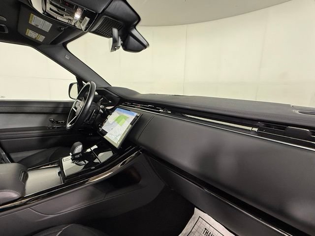 Used 2025 Land Rover Range Rover Sport SE AWD/4WD image 29