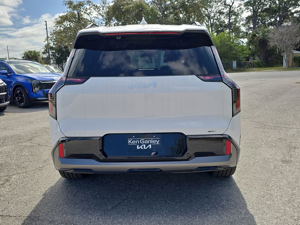 New 2026 Kia EV9 GT-Line image 7