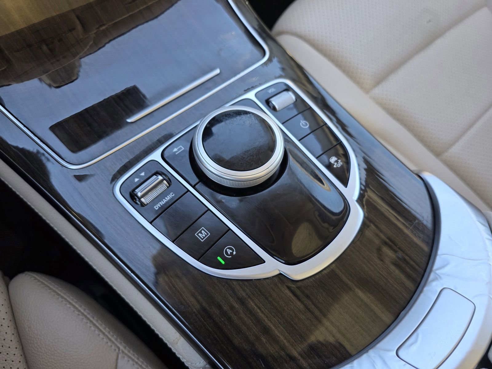 Used 2018 Mercedes-Benz GLC 300 image 25