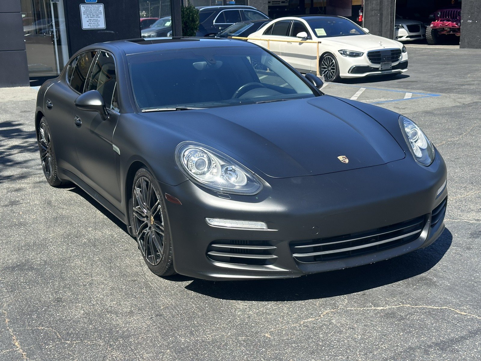 Used 2015 Porsche Panamera S RWD image 6