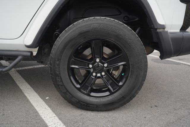 Used 2021 Jeep Wrangler Unlimited Sahara image 43