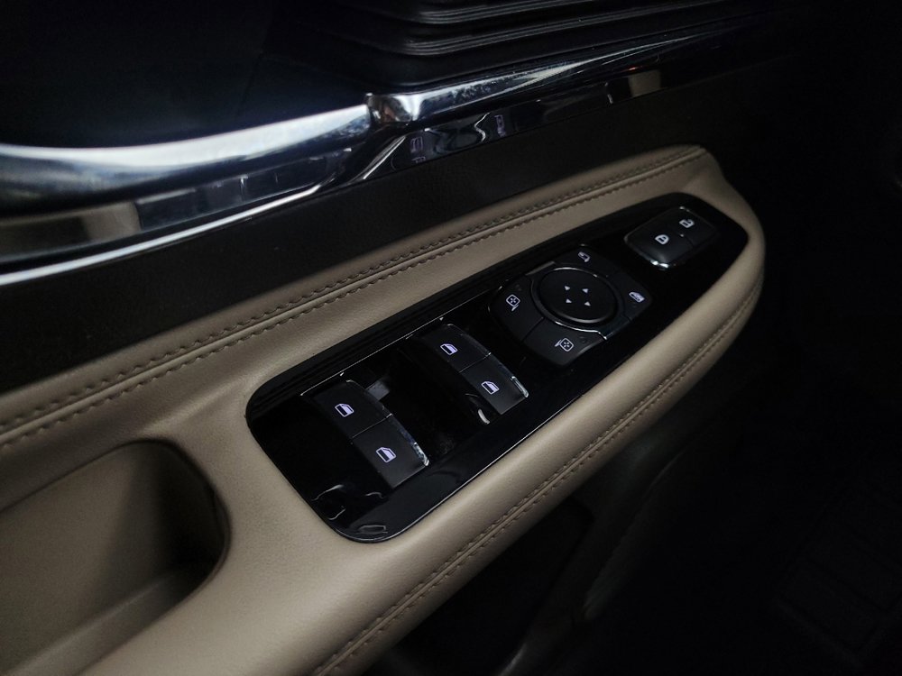 Used 2020 Lincoln Corsair FWD w/ Premium Package image 27