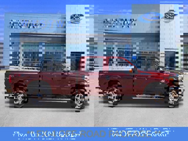 Used 2016 Ford F250 XLT w/ XLT Premium Package image 2