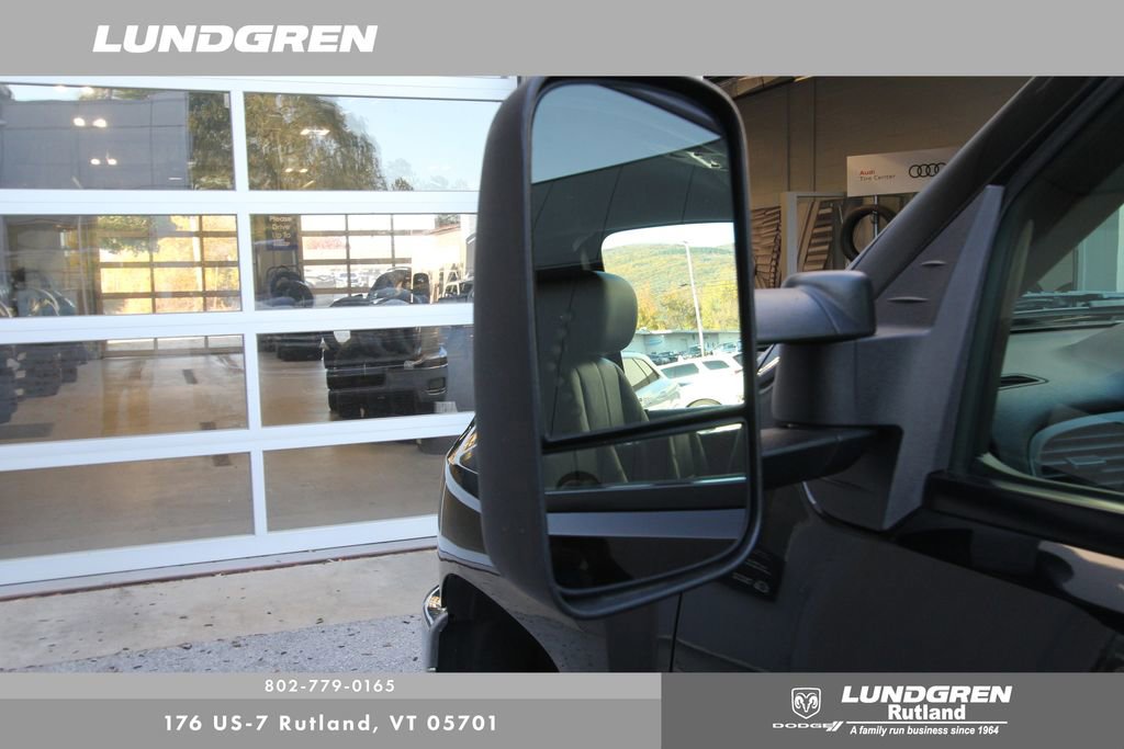 Used 2011 Chevrolet Silverado 2500 LTZ w/ LTZ Plus Package image 43