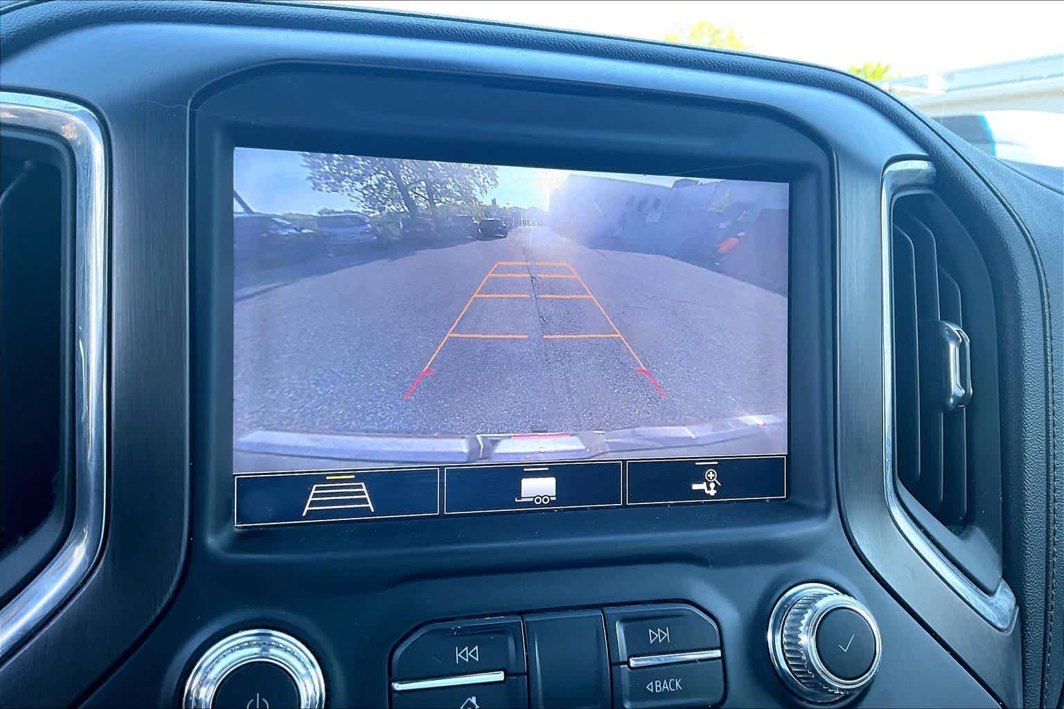 Used 2020 GMC Sierra 1500 AT4 w/ Off-Road Performance Package AWD/4WD image 30