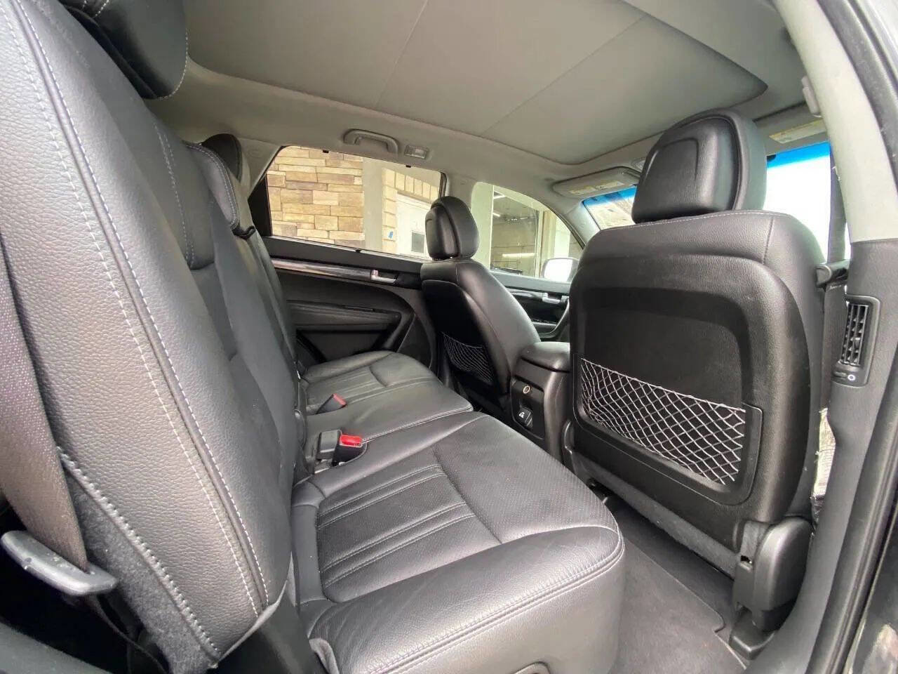 Used 2014 Kia Sorento SX w/ 3rd Row Package image 12