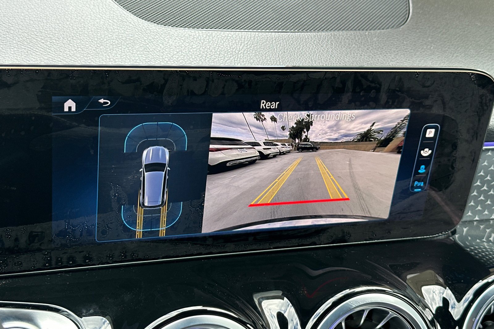 New 2025 Mercedes-Benz GLB 250 image 19