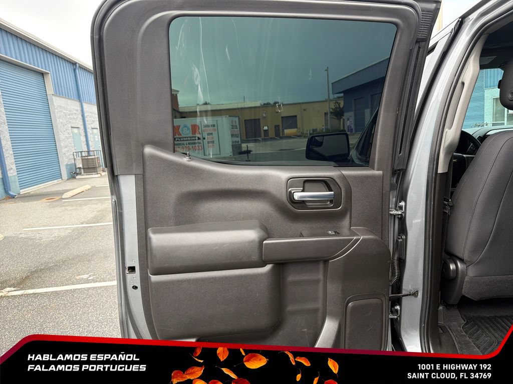 Used 2020 Chevrolet Silverado 1500 Custom w/ Custom Value Package RWD image 17