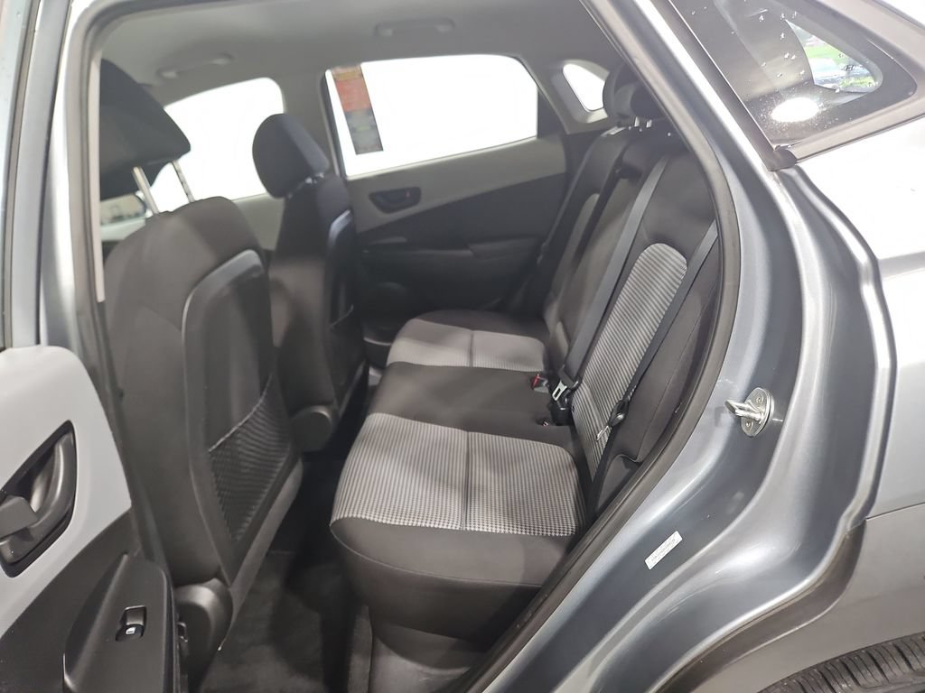Used 2019 Hyundai Kona SE AWD/4WD image 24