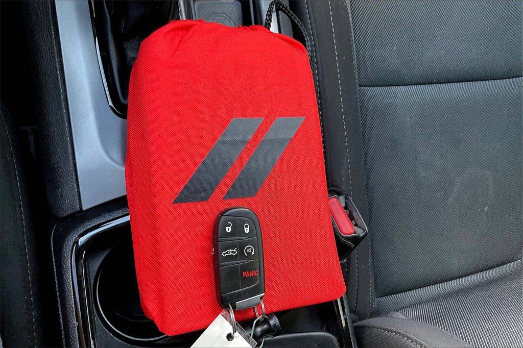 Used 2021 Dodge Charger SXT w/ Blacktop Package image 10