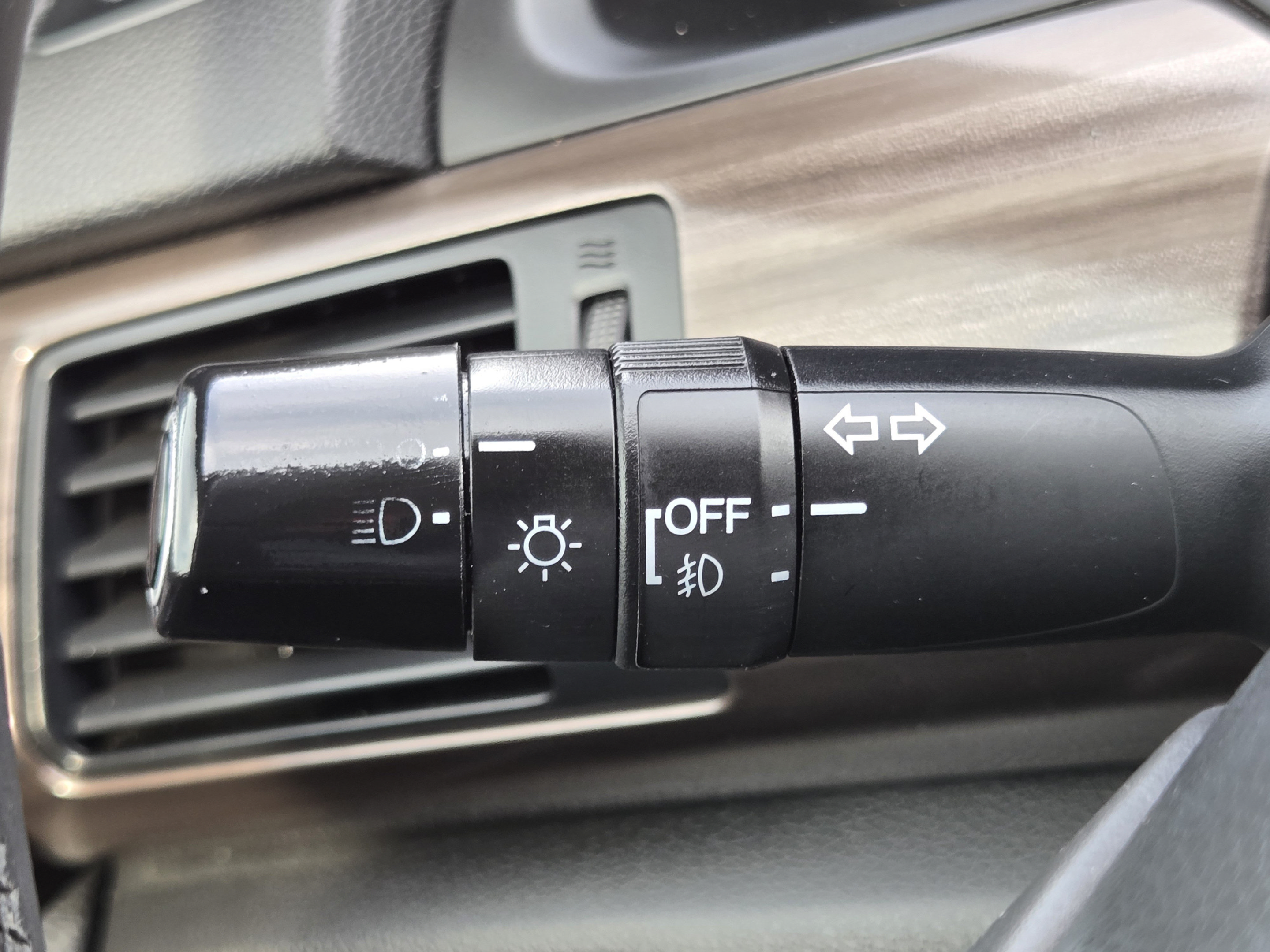 Used 2017 Honda Accord Touring image 17