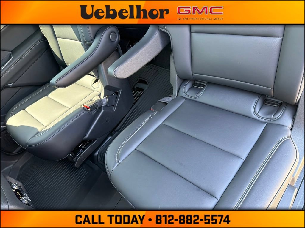 New 2026 GMC Acadia Elevation w/ Elevation Premium Package AWD/4WD image 20