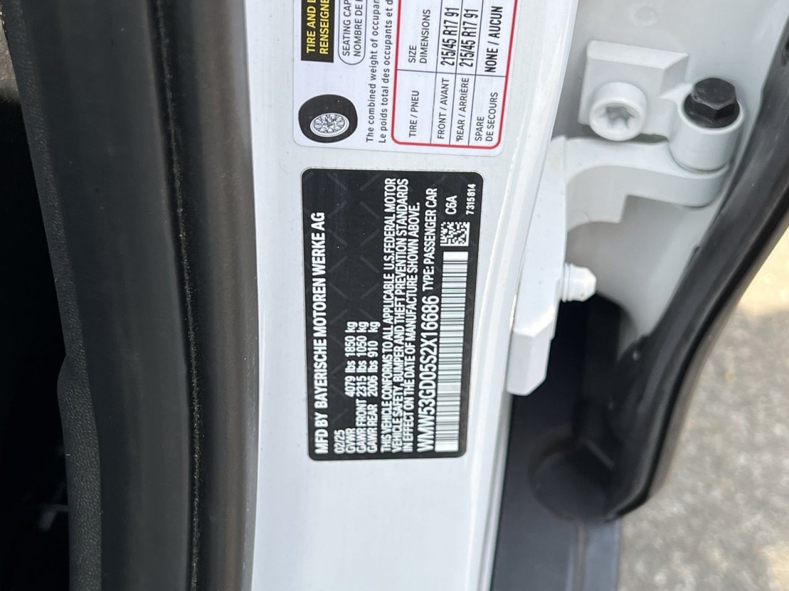 Used 2025 MINI Cooper S FWD image 32
