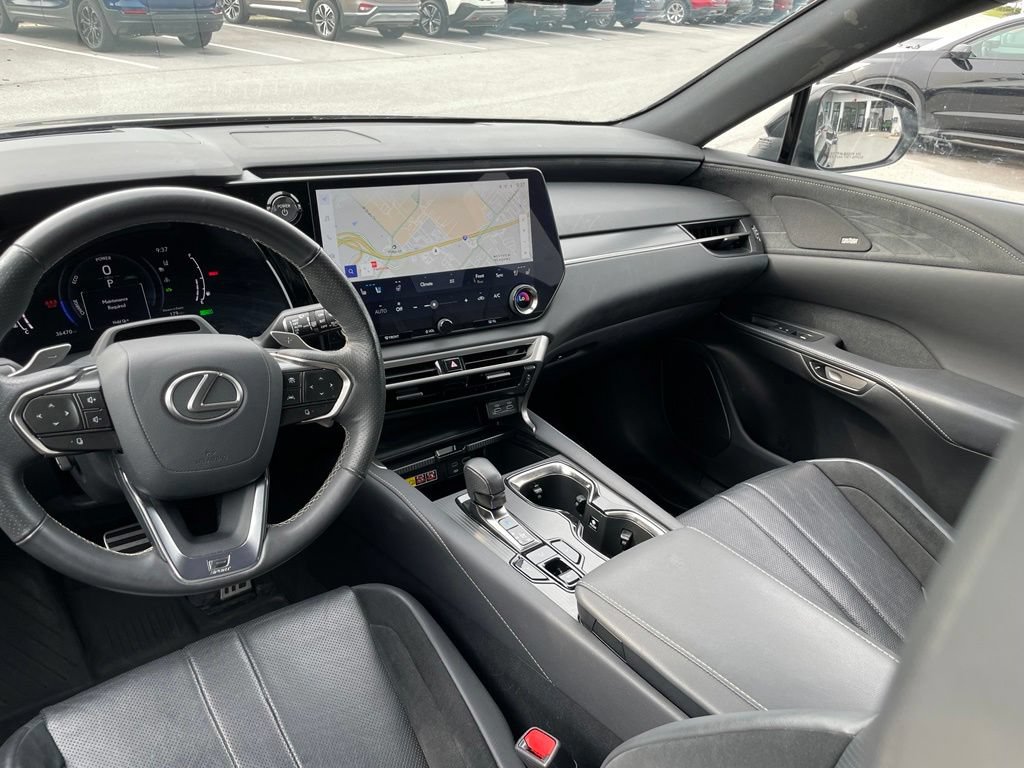 Used 2023 Lexus RX 500h F Sport w/ Cold Area Package AWD/4WD image 22