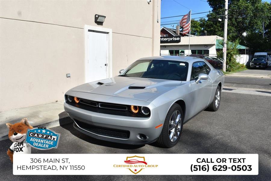 Used 2023 Dodge Challenger SXT w/ Cold Weather Group image 2