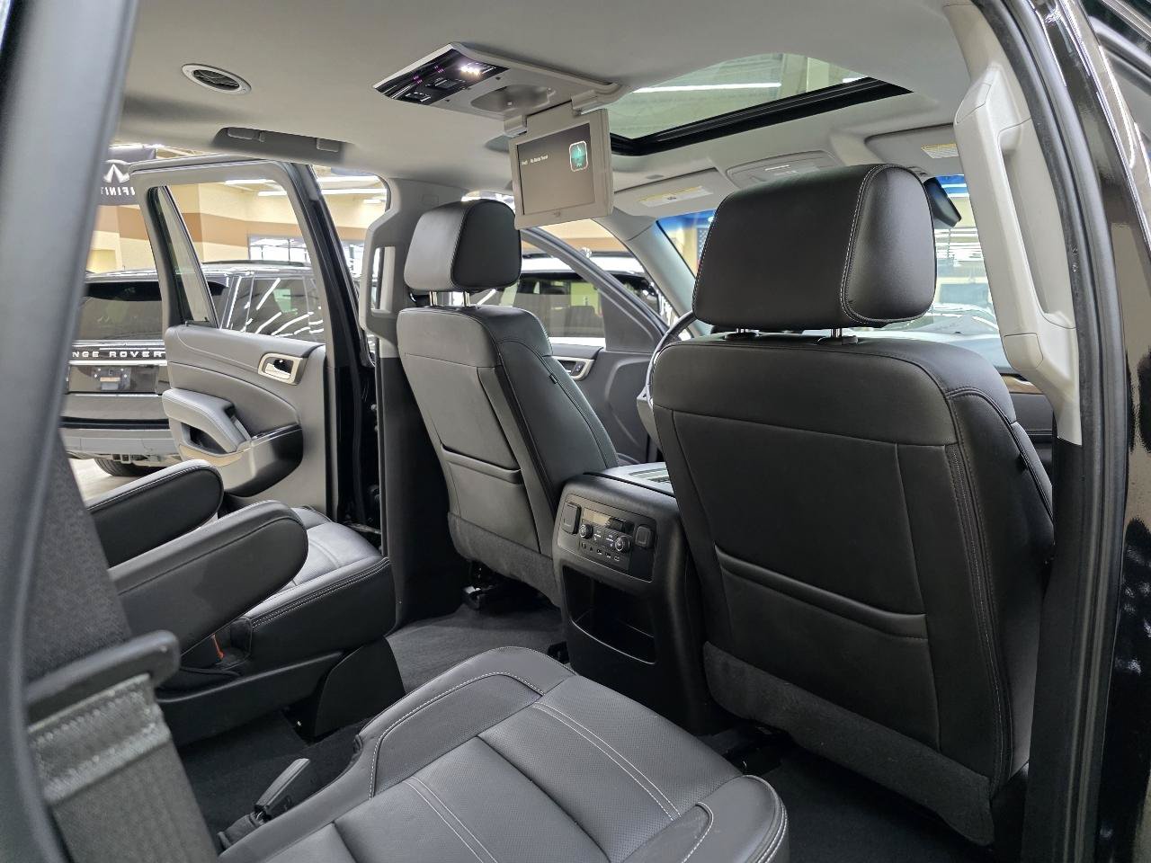 Used 2019 GMC Yukon Denali w/ Open Road Package AWD/4WD image 23