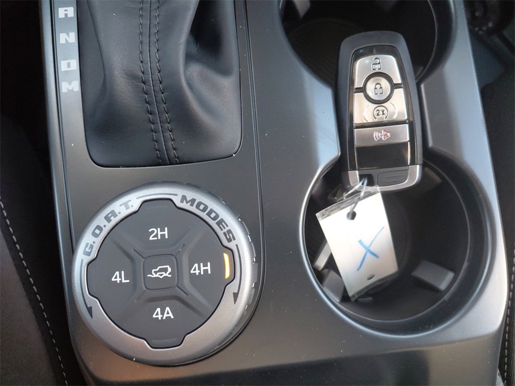 New 2025 Ford Bronco Badlands w/ Sasquatch Package image 11