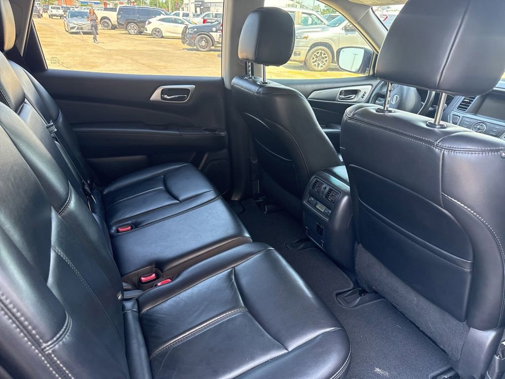 Used 2017 Nissan Pathfinder SL FWD image 10