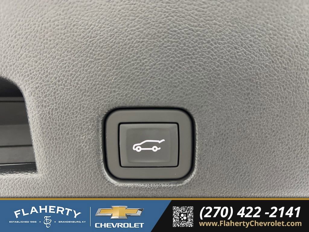 Used 2024 Chevrolet Traverse RS w/ LPO, Floor Liner Package image 22