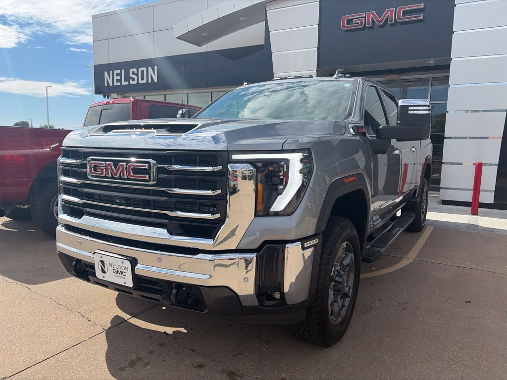New 2026 GMC Sierra 2500 SLT w/ SLT Premium Package AWD/4WD image 1