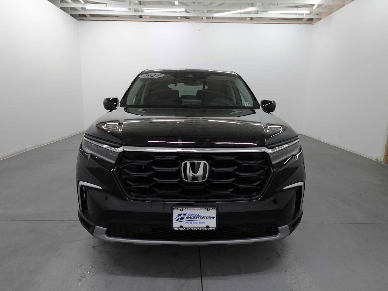 Used 2024 Honda Pilot EX-L image 2