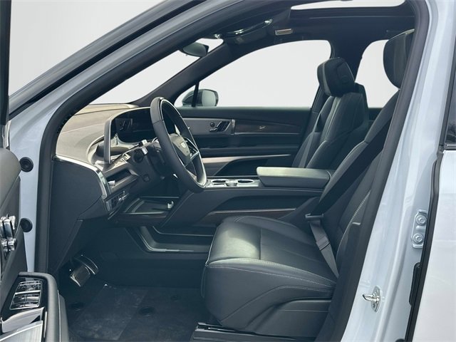 New 2026 Cadillac Vistiq Luxury w/ LPO, Floor Liner Package image 10