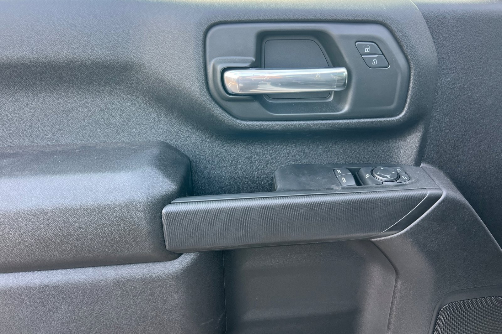 New 2024 GMC Sierra 3500 Pro w/ Convenience Package image 11