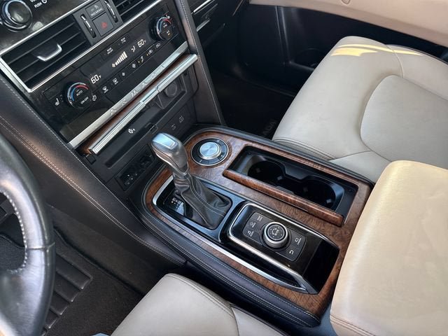 Used 2023 Nissan Armada SL w/ Captain's Chairs Package RWD image 22