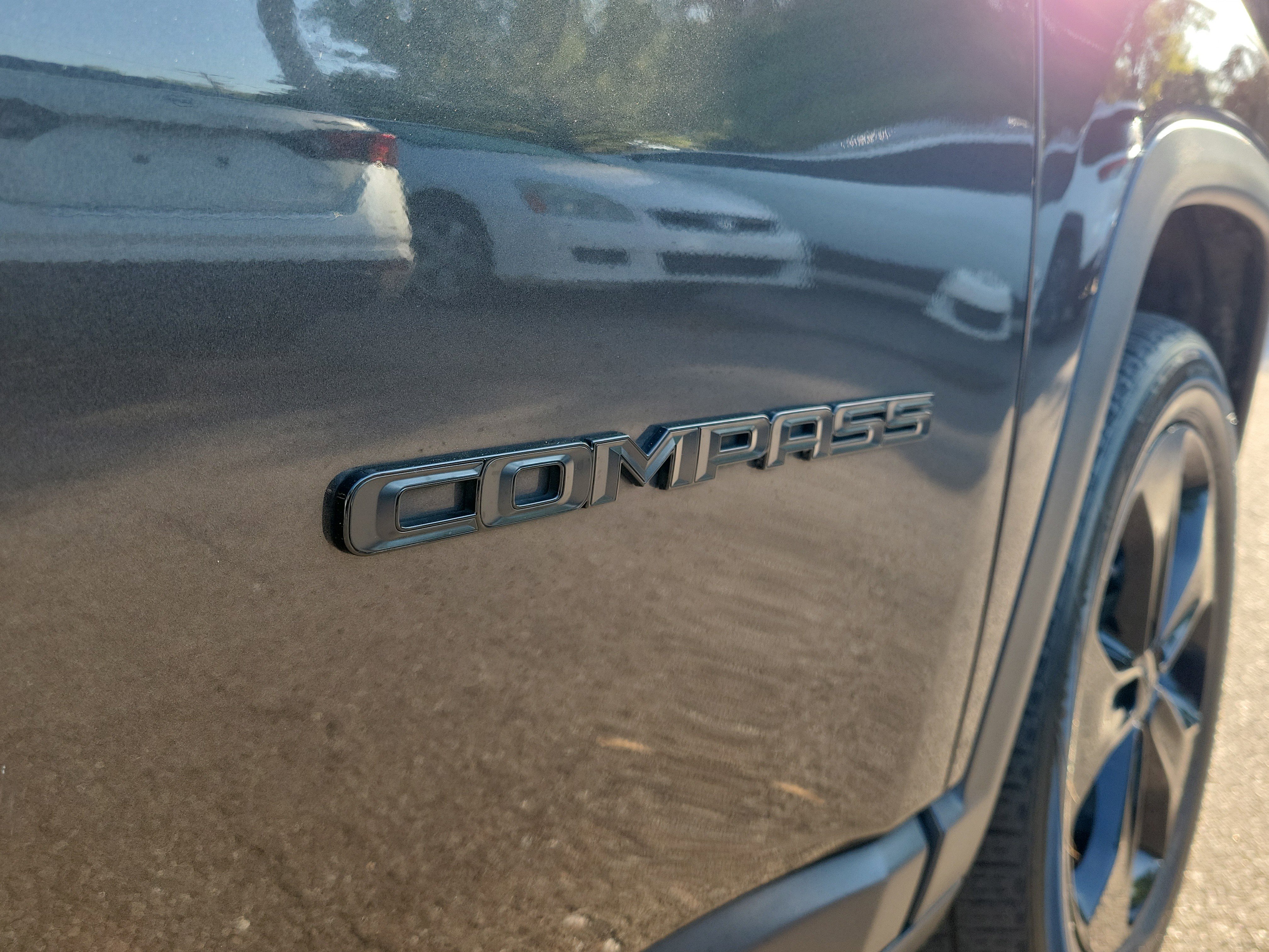 Used 2019 Jeep Compass Altitude image 6