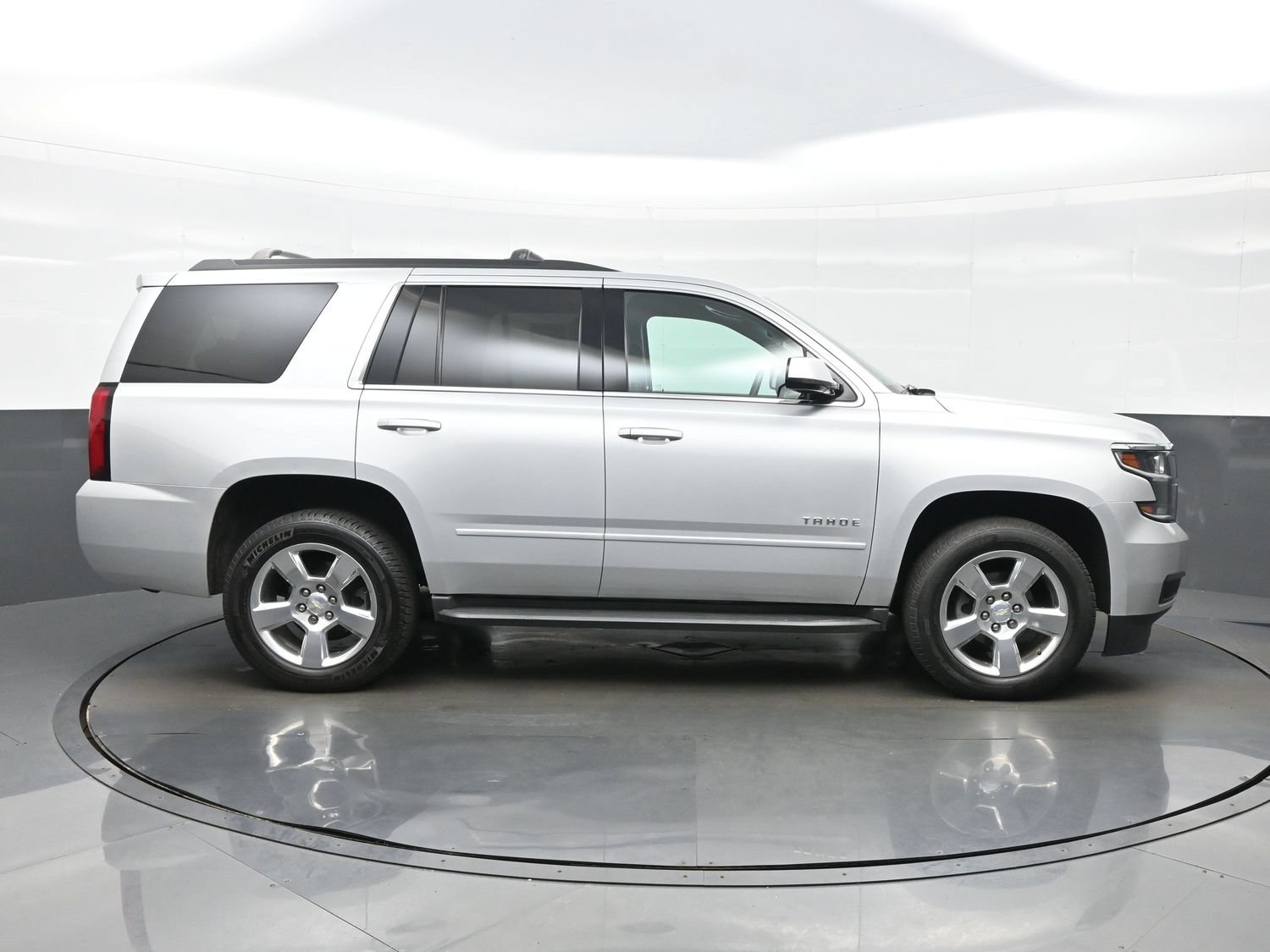 Used 2017 Chevrolet Tahoe LS w/ All-Season Package AWD/4WD image 7