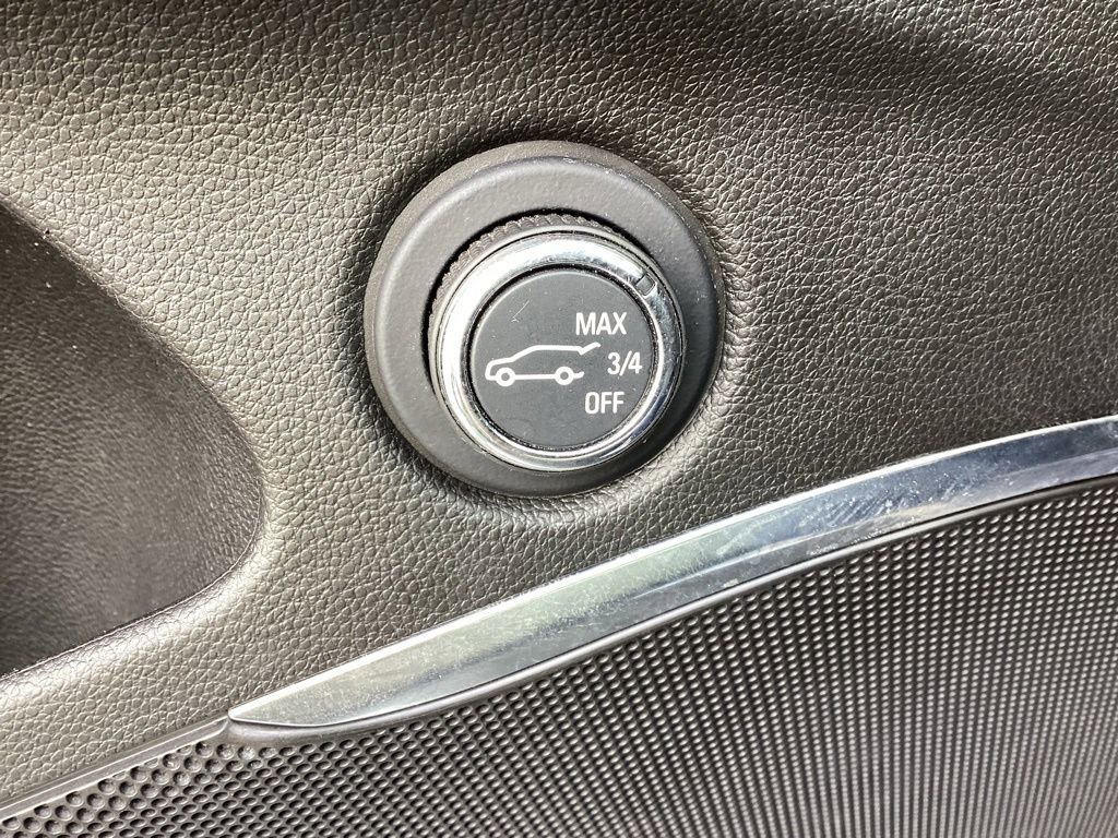 Used 2023 Buick Enclave Essence w/ LPO, Floor Liner Package image 24