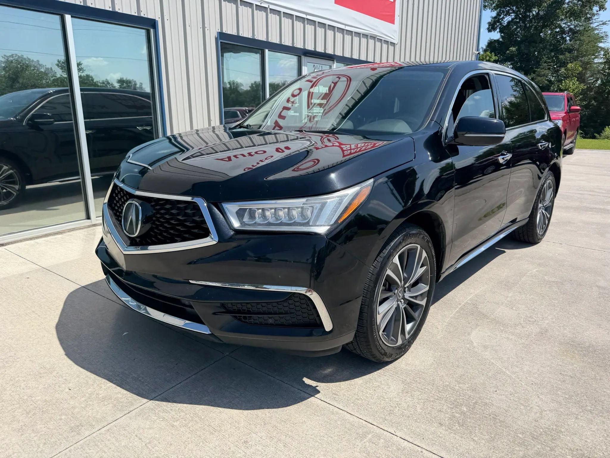 Used 2020 Acura MDX w/ Technology Package AWD/4WD image 28