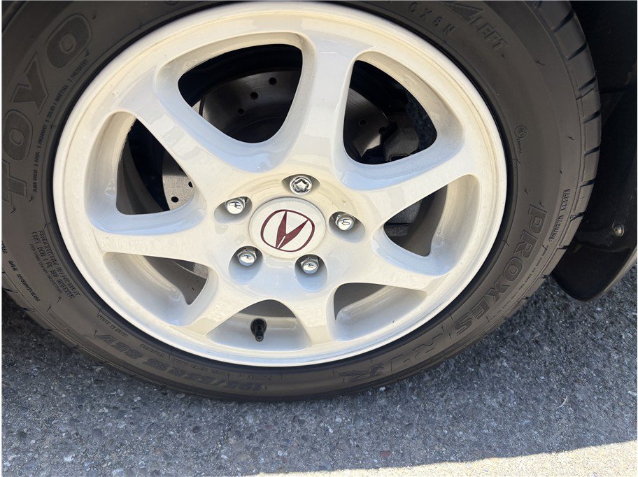 Used 1998 Acura Integra Type R FWD image 9
