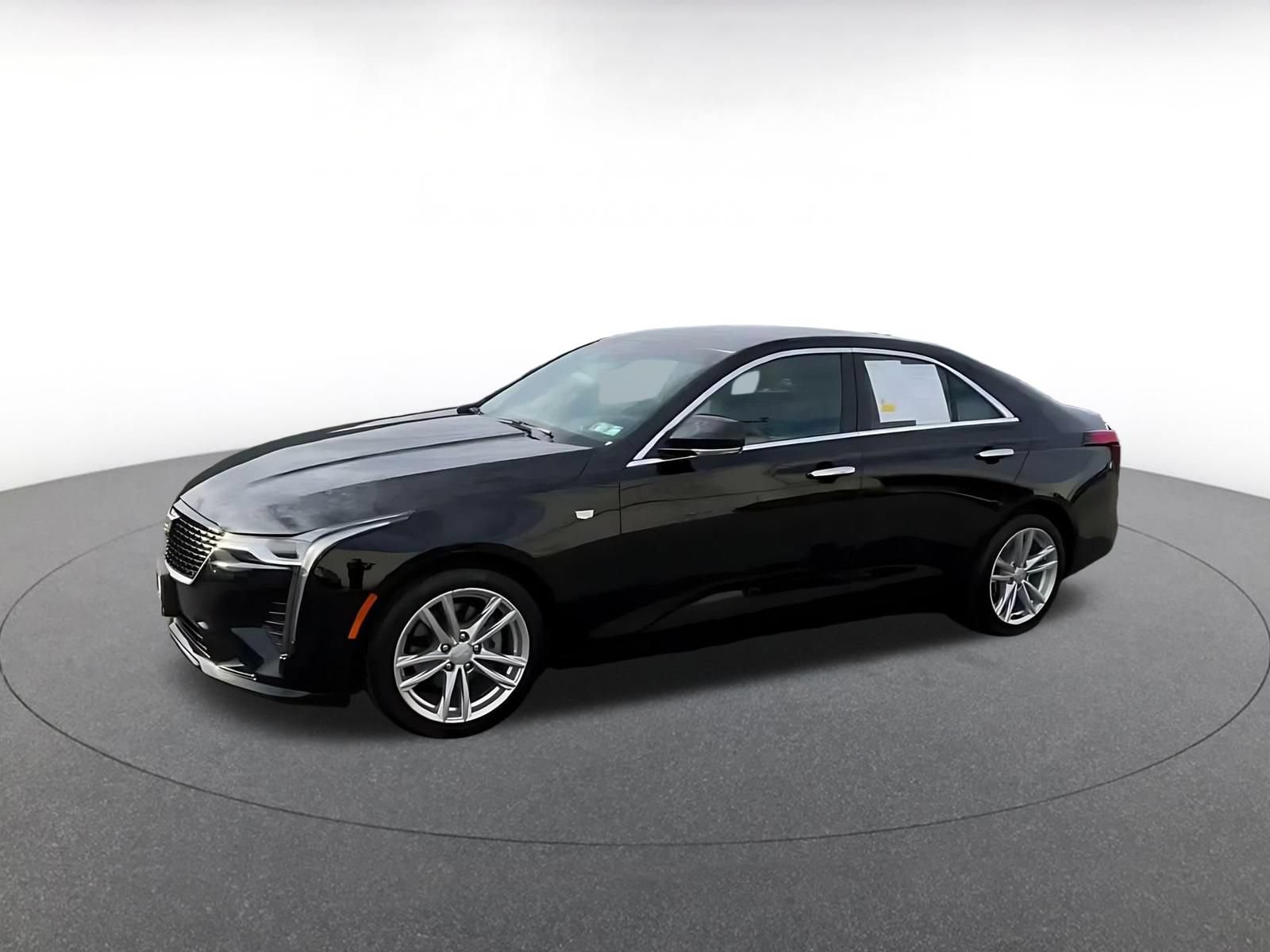 Used 2026 Cadillac CT4 Luxury RWD image 7